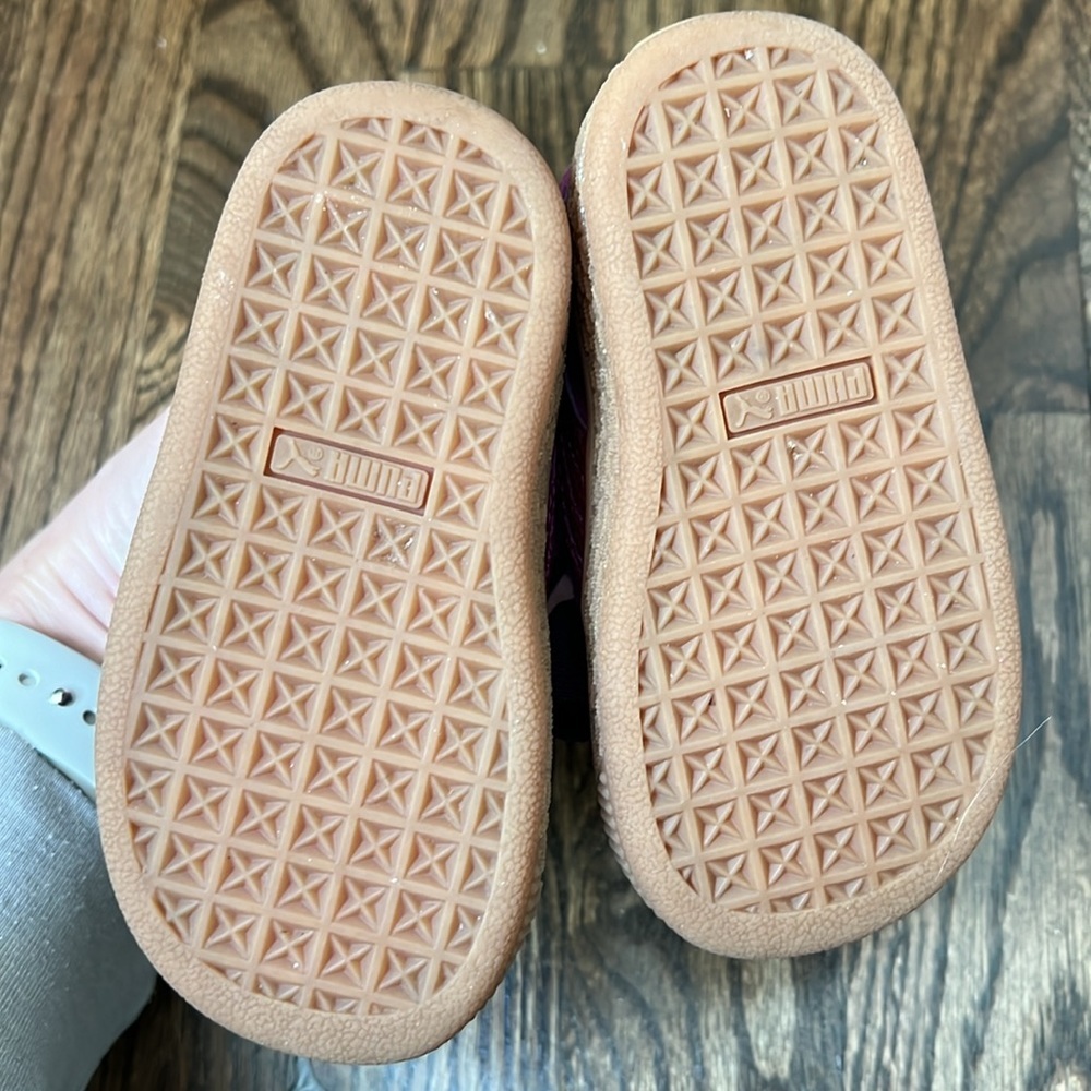 Toddler Size 5C Puma Purple Suede Sneakers‎ - Picture 7 of 9